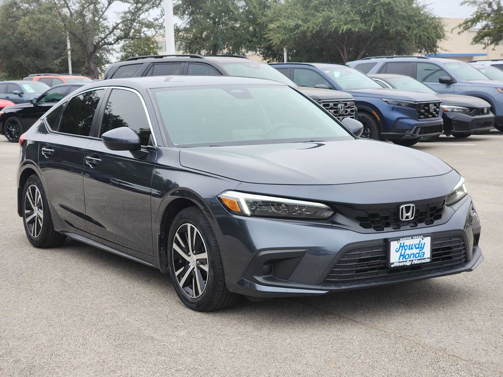 Used 2024 Honda Civic LX image 3