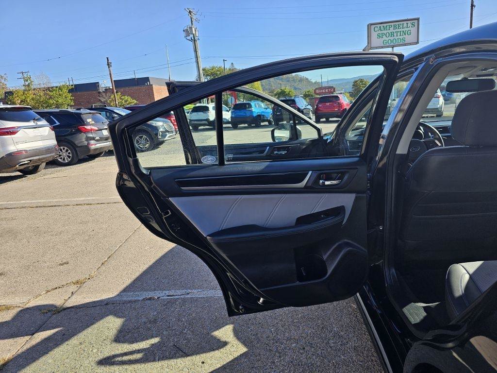 Used 2018 Subaru Legacy 2.5i Sport w/ Popular Package #2B AWD/4WD image 33
