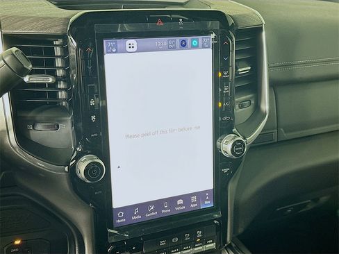 New 2026 RAM 4500 4x4 Crew Cab DRW image 15