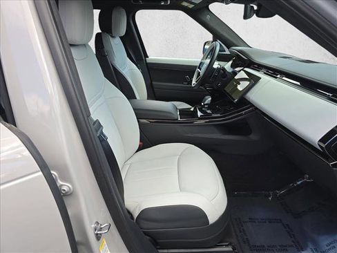Certified 2025 Land Rover Range Rover Sport Autobiography AWD/4WD image 10