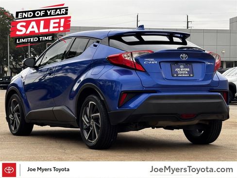 Used 2022 Toyota C-HR Limited image 8