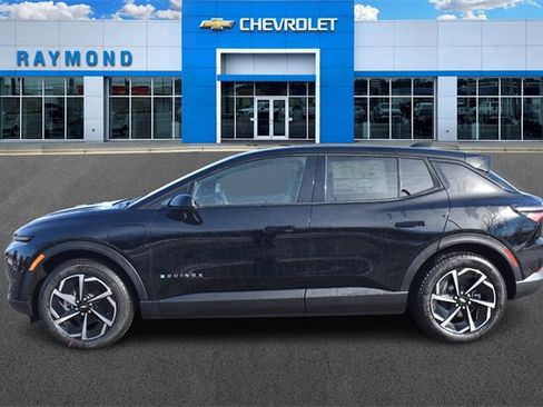 New 2026 Chevrolet Equinox EV LT image 6