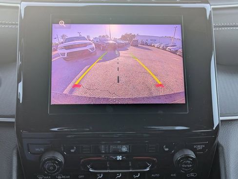 New 2025 Jeep Grand Cherokee L Laredo w/ Luxury Tech Group I image 19