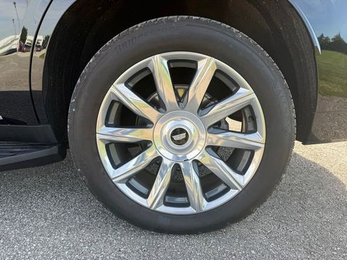 Certified 2024 Cadillac Escalade Premium Luxury Platinum AWD/4WD image 15