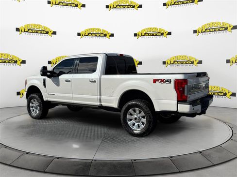 Used 2017 Ford F250 Platinum w/ Platinum Ultimate Package image 3