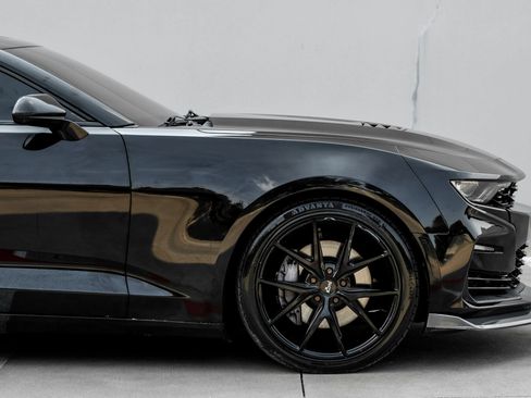 Used 2019 Chevrolet Camaro SS RWD image 5