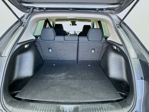 Used 2025 Honda HR-V LX image 16