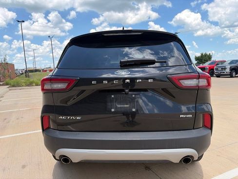 Certified 2025 Ford Escape Active AWD/4WD image 4