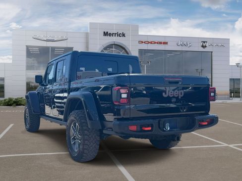 Used 2024 Jeep Gladiator Mojave AWD/4WD image 8