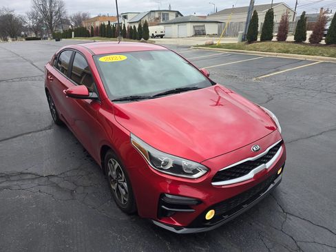 Used 2021 Kia Forte LXS image 3