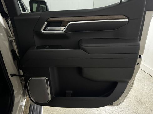 New 2026 Chevrolet Silverado 1500 High Country AWD/4WD image 81