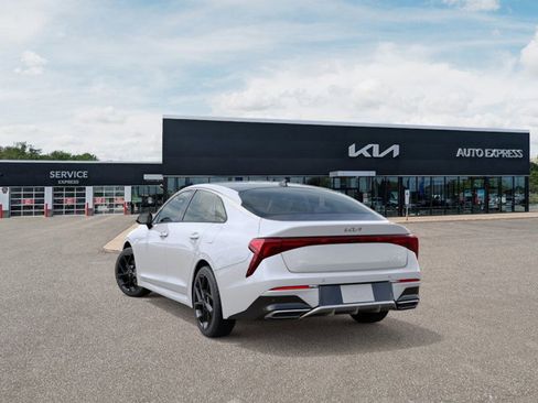 New 2026 Kia K5 GT-Line image 4