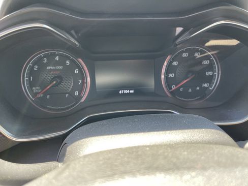 Used 2021 Chevrolet TrailBlazer RS w/ Technology Package FWD image 11