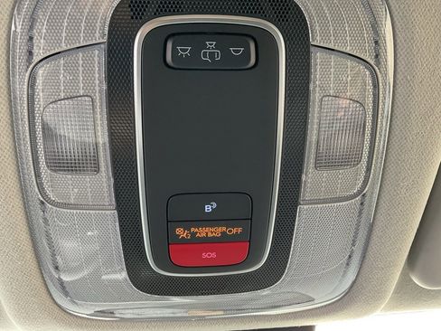 Used 2025 Hyundai Kona SEL image 29