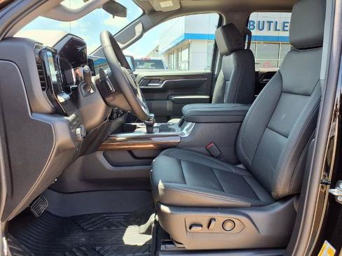 New 2026 Chevrolet Silverado 1500 LT Trail Boss w/ LT Trail Boss Premium Package AWD/4WD image 16