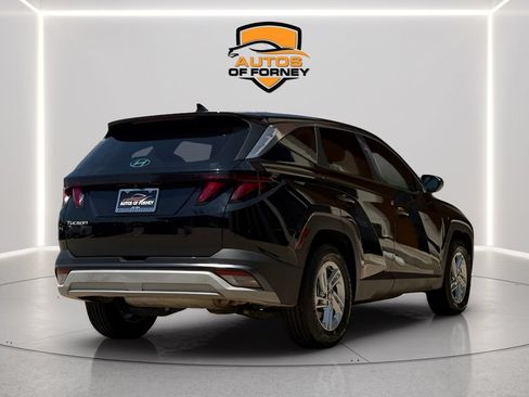 Used 2025 Hyundai Tucson SE FWD image 4