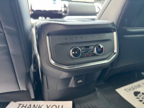 New 2026 Ford Expedition Platinum image 22