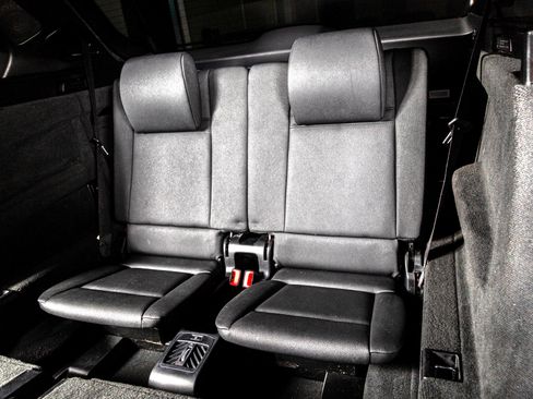 Used 2012 BMW X5 xDrive50i image 27