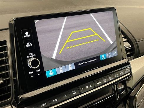 New 2026 Honda Odyssey Touring image 21