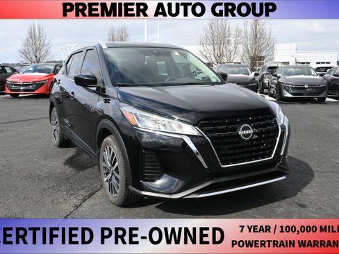 Certified 2023 Nissan Kicks SV image 1