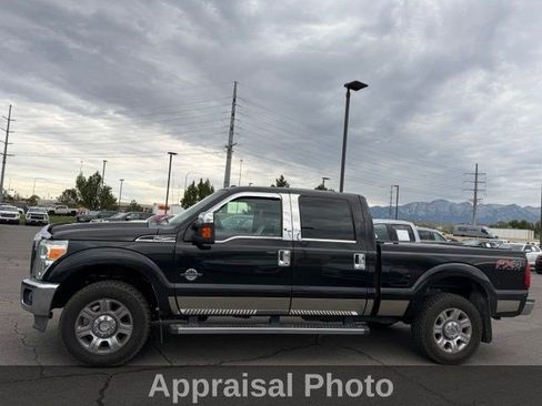 Used 2012 Ford F250 Lariat w/ Chrome Pkg AWD/4WD image 3