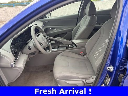 Used 2024 Hyundai Elantra SEL image 10