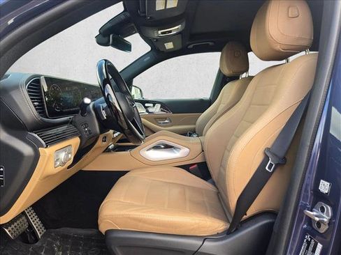 Used 2024 Mercedes-Benz GLS 450 4MATIC image 13
