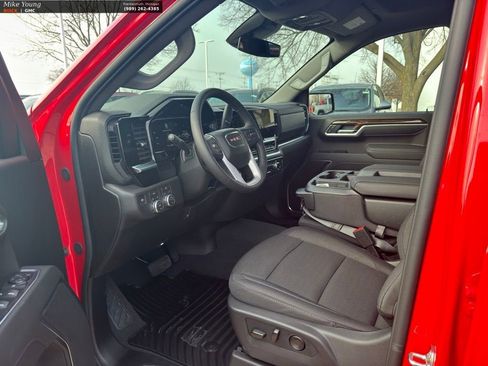 New 2026 GMC Sierra 1500 Elevation AWD/4WD image 14