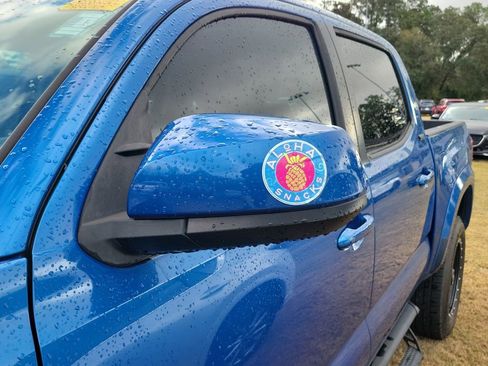 Used 2018 Toyota Tacoma SR5 image 10