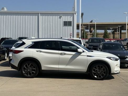 Used 2022 INFINITI QX50 Autograph AWD/4WD image 3