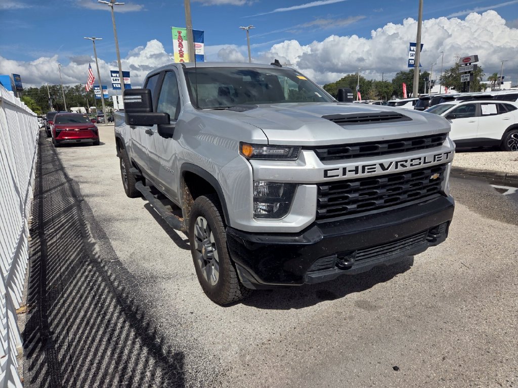 Used 2021 Chevrolet Silverado 2500 Custom w/ Custom Value Package AWD/4WD image 4