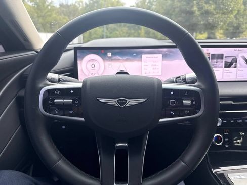 Used 2025 Genesis G80 2.5T AWD/4WD image 13
