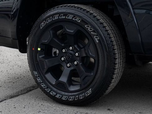 New 2026 RAM 1500 Big Horn w/ Night Edition AWD/4WD image 9