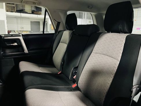 Used 2020 Toyota 4Runner SR5 image 23