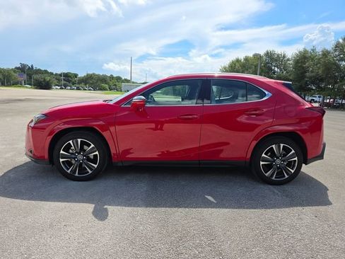 Used 2025 Lexus UX 300h FWD w/ Accessory Package (Z1) image 6
