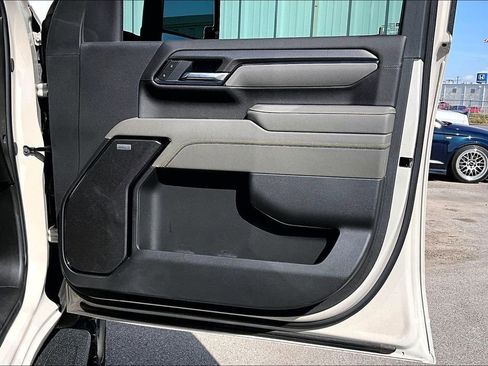 Used 2026 Chevrolet Silverado 2500 ZR2 image 22