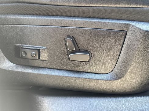 Used 2023 RAM 2500 Laramie image 17