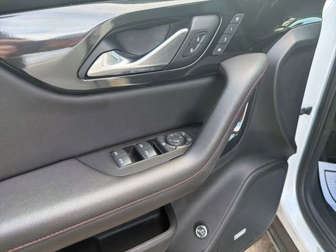 Used 2021 Chevrolet Blazer RS w/ Enhanced Convenience Package FWD image 28