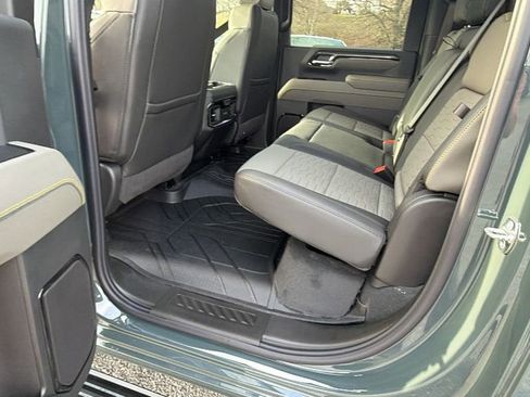 New 2026 Chevrolet Silverado 2500 ZR2 w/ LPO, Dark Essentials Package image 17