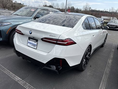 Certified 2024 BMW 530i w/ Executive Package image 22