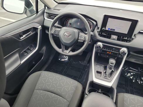 Certified 2025 Toyota RAV4 XLE AWD/4WD image 16