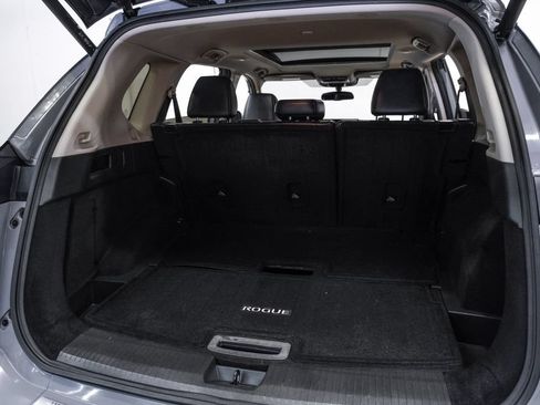 Used 2024 Nissan Rogue Platinum w/ Platinum Premium Package FWD image 47