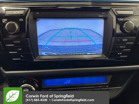 Used 2015 Toyota Corolla L image 18