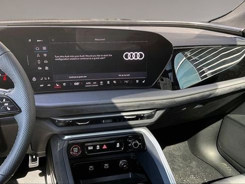 New 2025 Audi SQ5 Premium Plus image 7