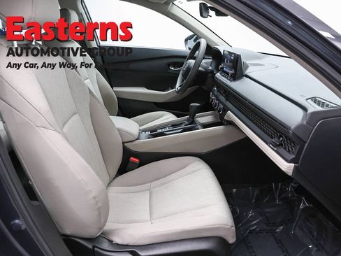 Used 2025 Honda Accord LX image 23