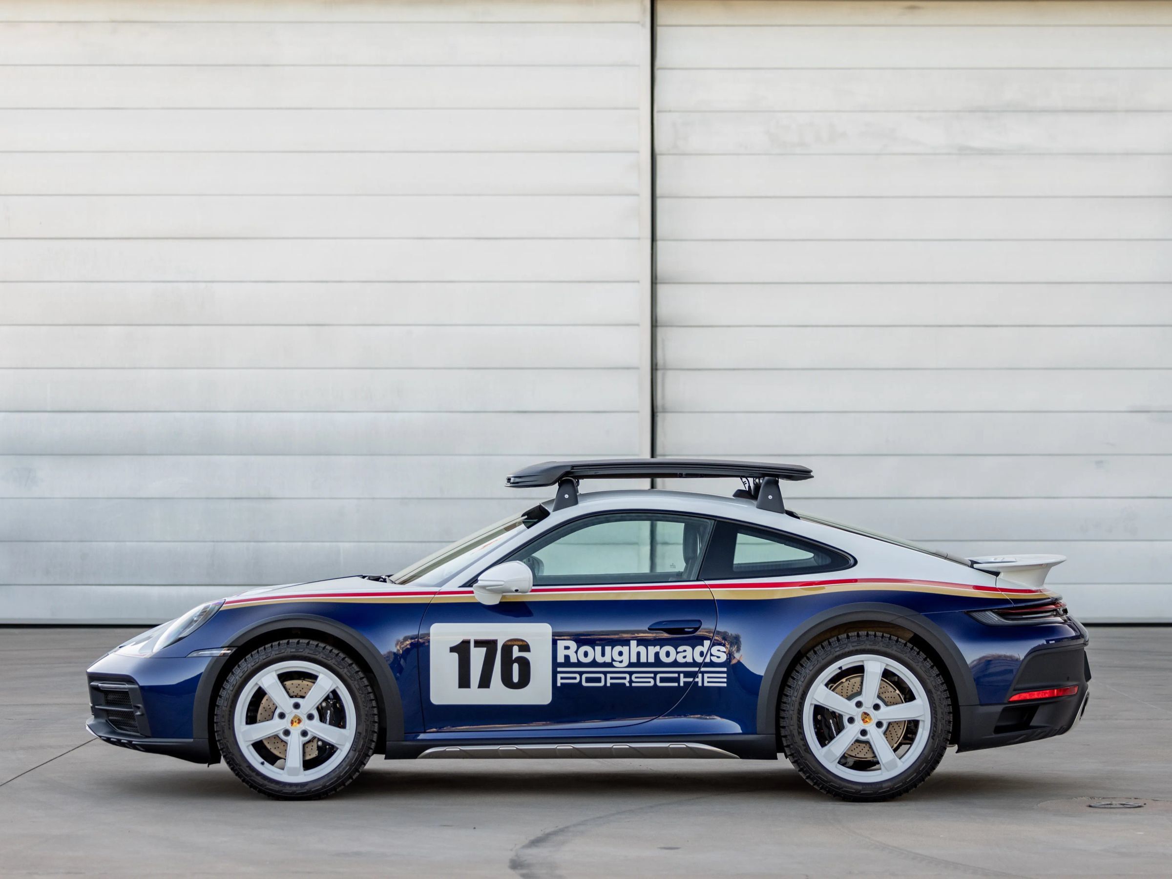 Used 2024 Porsche 911 Dakar AWD/4WD image 5