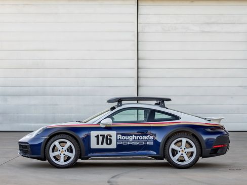 Used 2024 Porsche 911 Dakar AWD/4WD image 5