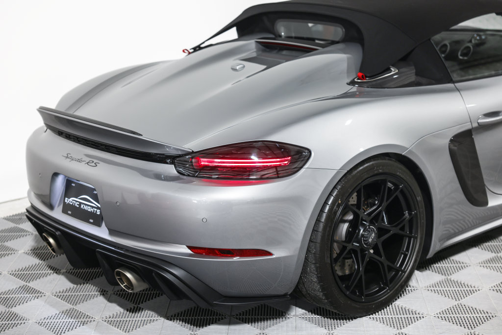Used 2025 Porsche 718 Boxster Spyder RS w/ Weissach Package RWD image 8