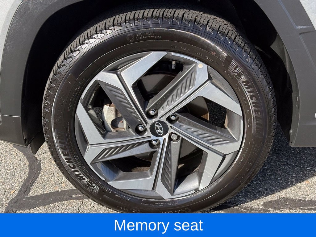 Certified 2024 Hyundai Tucson Limited AWD/4WD image 10