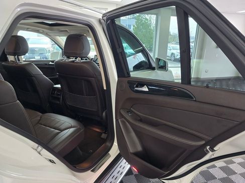 Used 2018 Mercedes-Benz GLE 350 4MATIC image 43